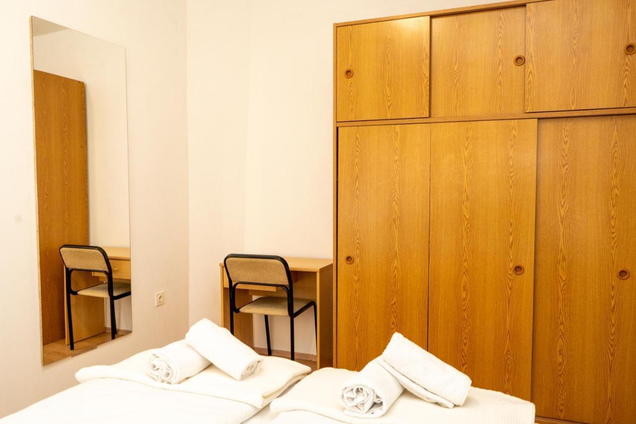 Apartman Curcic Книн Экстерьер фото